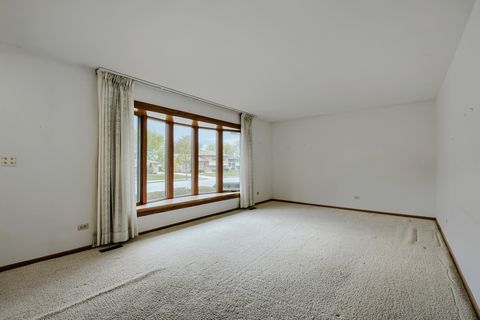 Tiny photo for 496 Sheridan Lane, Schaumburg, IL 60193 (MLS # 12626374)