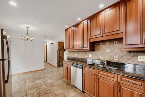 Tiny photo for 496 Sheridan Lane, Schaumburg, IL 60193 (MLS # 12626374)