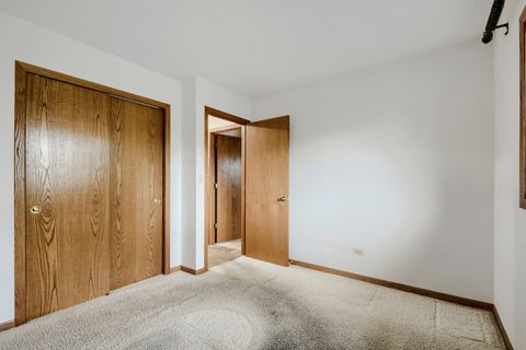 Tiny photo for 496 Sheridan Lane, Schaumburg, IL 60193 (MLS # 12626374)