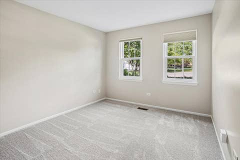 Tiny photo for 33 Ashburn Court #B, Schaumburg, IL 60193 (MLS # 12659200)