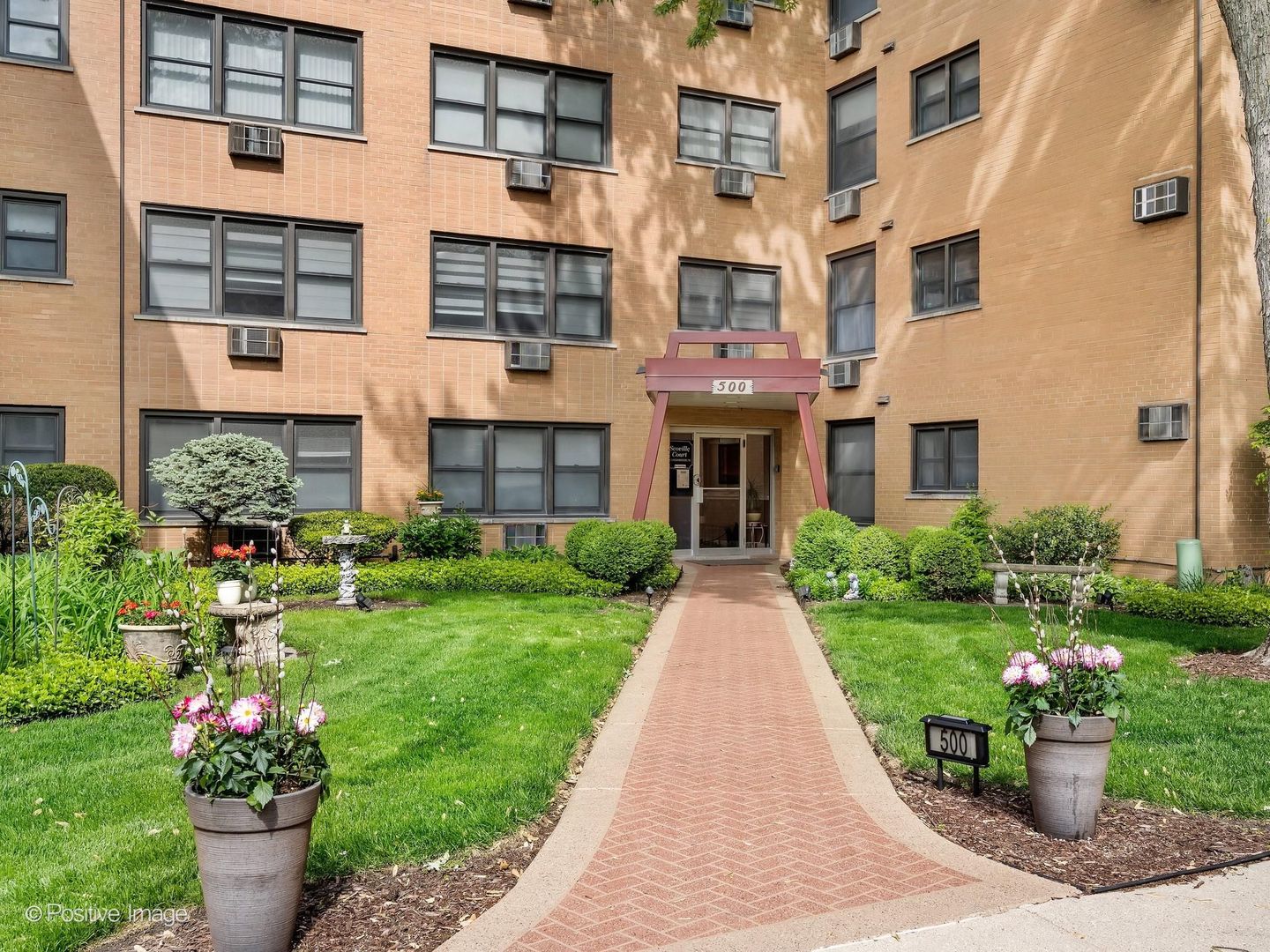 500 Washington Boulevard 301
