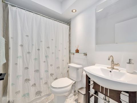 Tiny photo for 500 Washington Boulevard #301, Oak Park, IL 60302 (MLS # 12639523)
