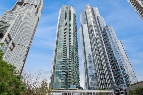 1201 S PRAIRIE Avenue 4204 Chicago IL 60605