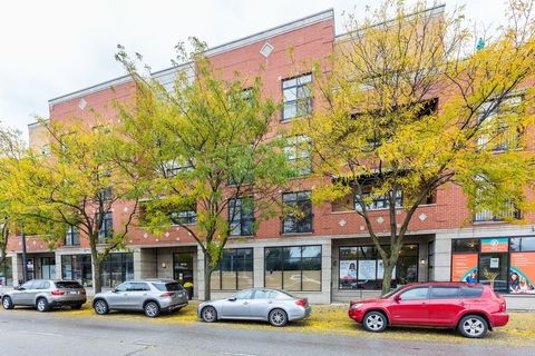 5766 N LINCOLN Avenue 205 Chicago IL 60659