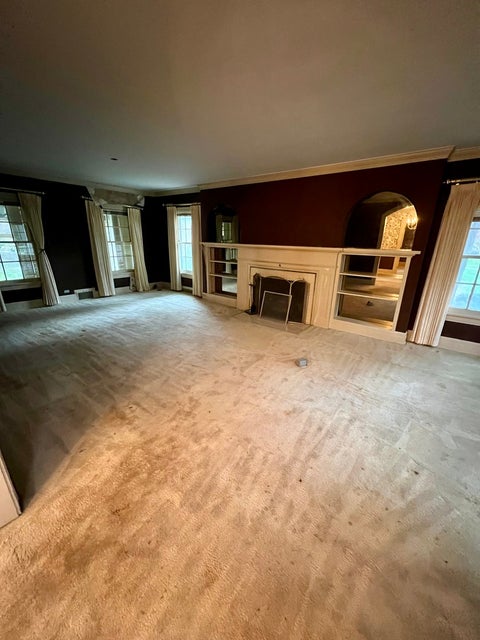 Tiny photo for 825 Compton Parkway, Macomb, IL 61455 (MLS # 12798004)