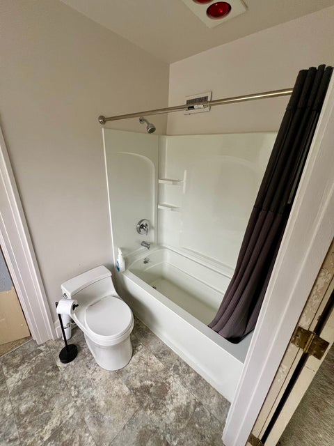 Tiny photo for 825 Compton Parkway, Macomb, IL 61455 (MLS # 12798004)