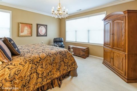 Tiny photo for 909 Red Oak Drive, Western Springs, IL 60558 (MLS # 12409934)