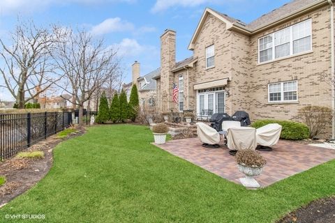 Tiny photo for 909 Red Oak Drive, Western Springs, IL 60558 (MLS # 12409934)