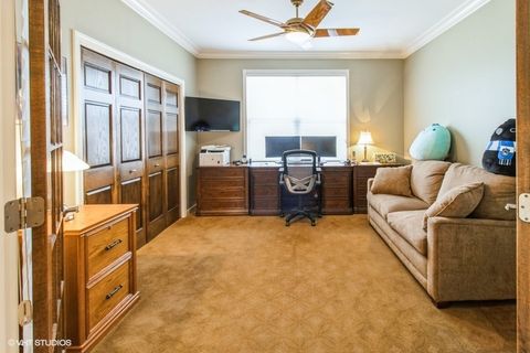 Tiny photo for 909 Red Oak Drive, Western Springs, IL 60558 (MLS # 12409934)