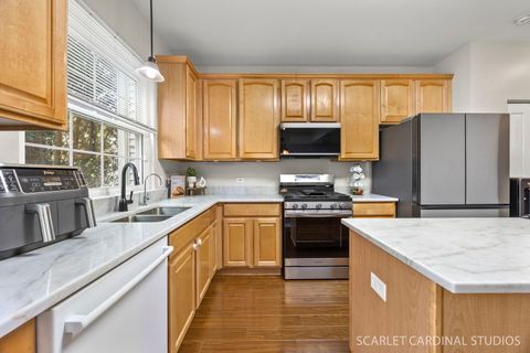 Tiny photo for 2826 Peachtree Circle, Aurora, IL 60502 (MLS # 12580623)