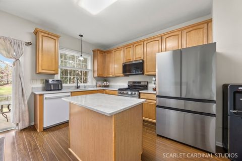 Tiny photo for 2826 Peachtree Circle, Aurora, IL 60502 (MLS # 12580623)