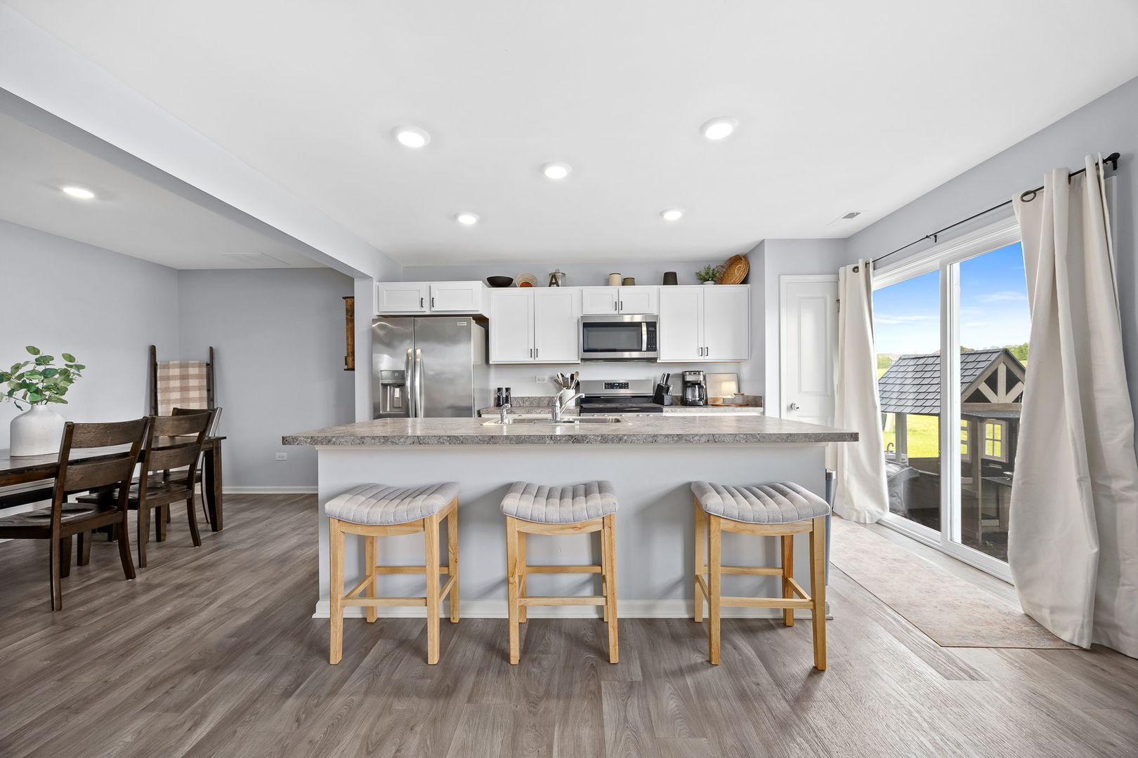 7621 Stonecrop Lane