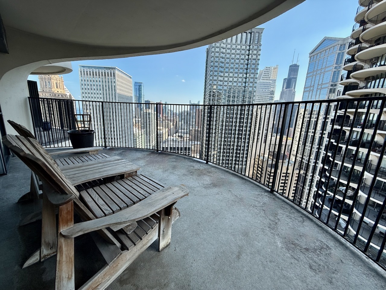 300 N STATE Street 4635