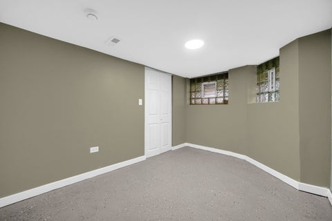 Tiny photo for 135 W 109th Place, Chicago, IL 60628 (MLS # 12770067)