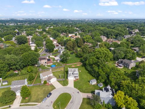 Tiny photo for 1106 Lightning Trail, Carol Stream, IL 60188 (MLS # 12684733)