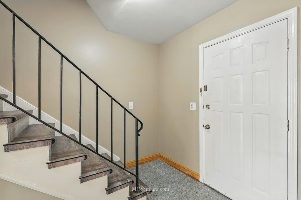 1352 Georgetown Drive