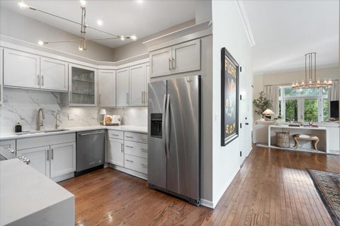 Tiny photo for Chicago, IL 60610 (MLS # 12759390)