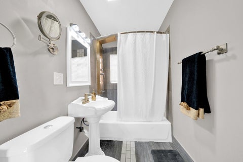 Tiny photo for 9436 S Spaulding Avenue, Evergreen Park, IL 60805 (MLS # 12759623)