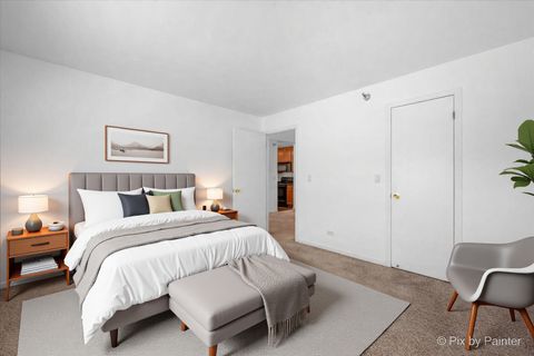 Tiny photo for 110 GLENGARRY Drive #10-106, Bloomingdale, IL 60108 (MLS # 12636805)