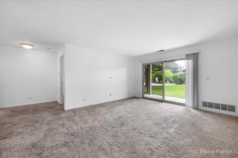 Tiny photo for 110 GLENGARRY Drive #10-106, Bloomingdale, IL 60108 (MLS # 12636805)