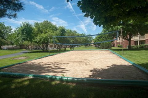 Tiny photo for 110 GLENGARRY Drive #10-106, Bloomingdale, IL 60108 (MLS # 12636805)