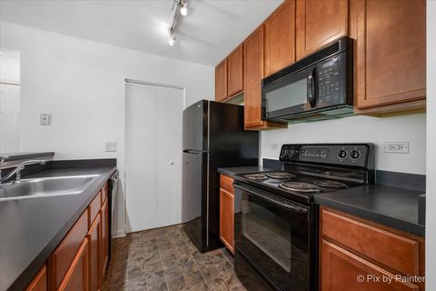 Tiny photo for 110 GLENGARRY Drive #10-106, Bloomingdale, IL 60108 (MLS # 12636805)