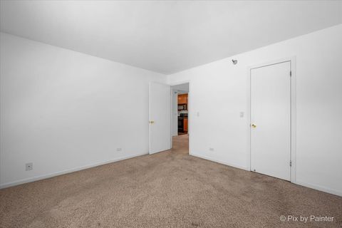Tiny photo for 110 GLENGARRY Drive #10-106, Bloomingdale, IL 60108 (MLS # 12636805)