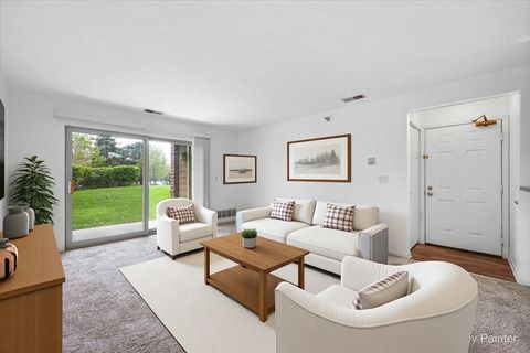 Tiny photo for 110 GLENGARRY Drive #10-106, Bloomingdale, IL 60108 (MLS # 12636805)