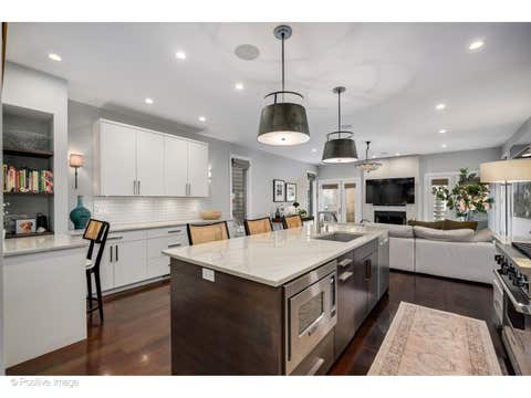 Tiny photo for 1844 W Barry Avenue, Chicago, IL 60657 (MLS # 12728692)