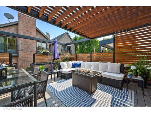 Tiny photo for 1844 W Barry Avenue, Chicago, IL 60657 (MLS # 12728692)