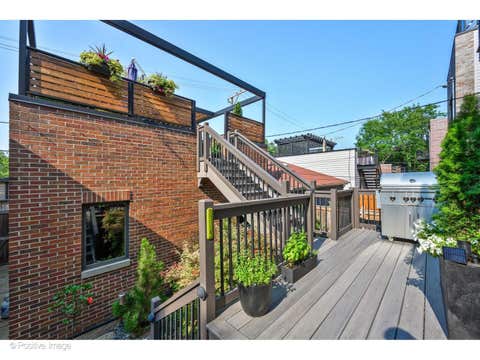 Tiny photo for 1844 W Barry Avenue, Chicago, IL 60657 (MLS # 12728692)