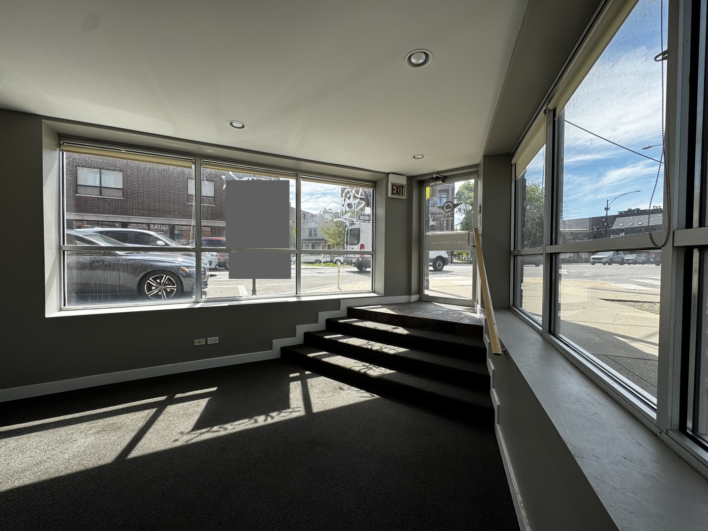3069 N Clybourn Avenue STOREFRONT