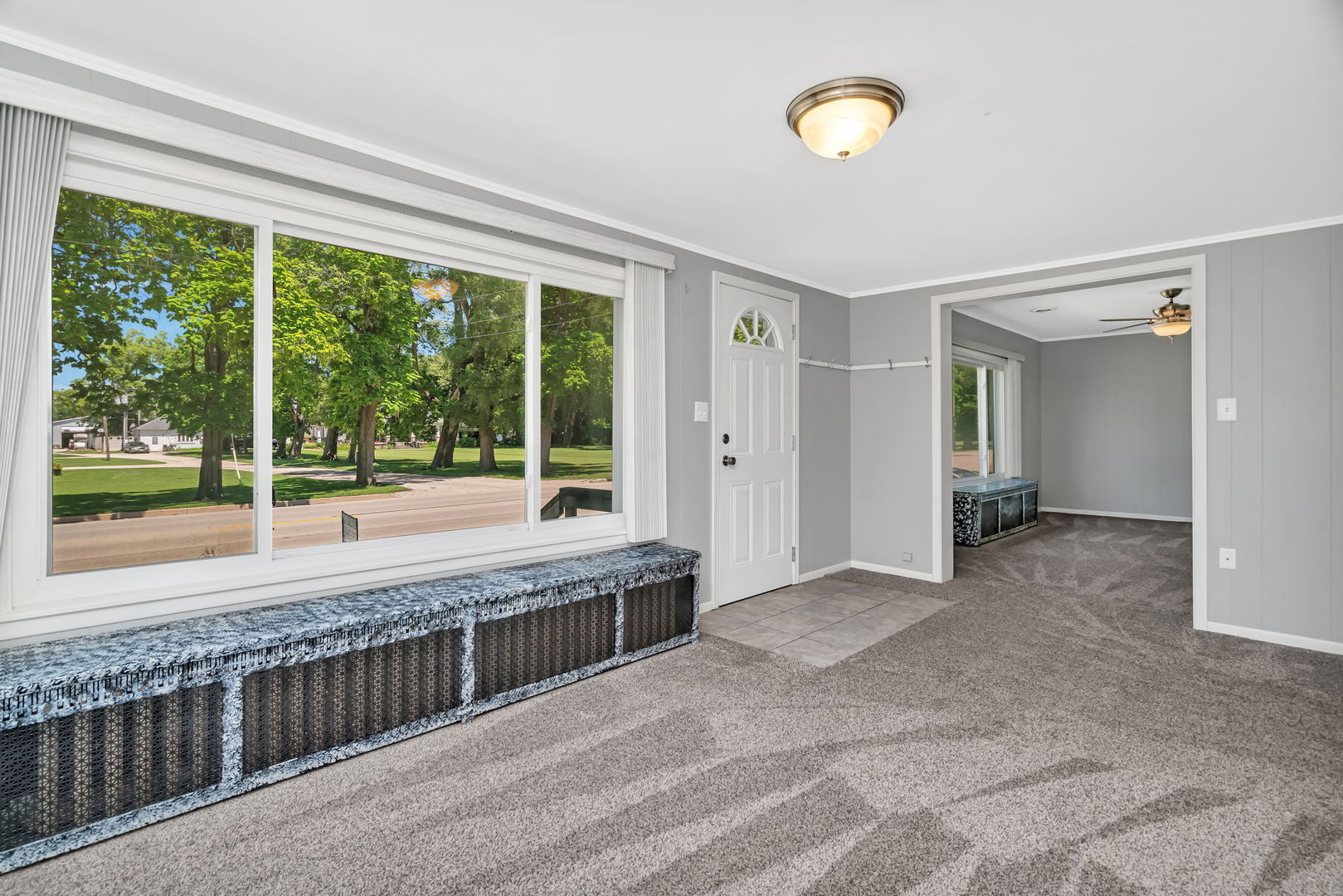 375 W Division Street