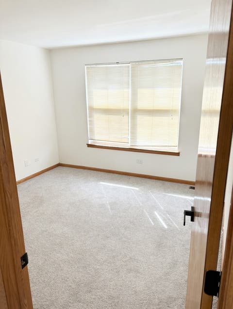 Tiny photo for 4725 Orrefors Court, Joliet, IL 60431 (MLS # 12608894)