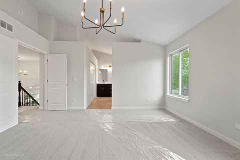 Tiny photo for 16447 Coventry Lane, Crest Hill, IL 60403 (MLS # 12635476)