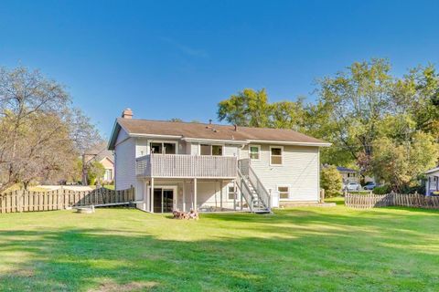 Tiny photo for 4N336 Locust Avenue, West Chicago, IL 60185 (MLS # 12497941)
