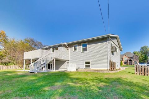 Tiny photo for 4N336 Locust Avenue, West Chicago, IL 60185 (MLS # 12497941)