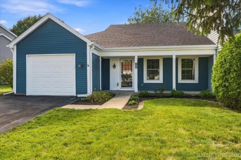 Photo of 798 STANFORD Lane, Carol Stream, IL 60188 (MLS # 12705630)