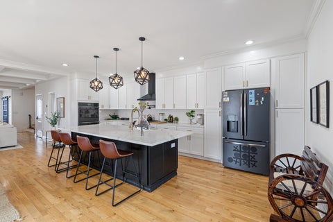 Tiny photo for 2514 Harvey Avenue, Berwyn, IL 60402 (MLS # 12756368)