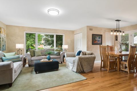 Tiny photo for 501 N Douglas Avenue, Arlington Heights, IL 60004 (MLS # 12655562)