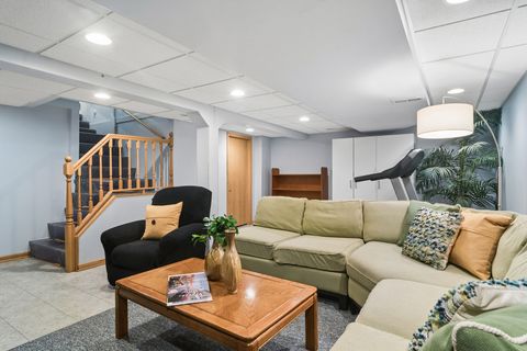 Tiny photo for 501 N Douglas Avenue, Arlington Heights, IL 60004 (MLS # 12655562)
