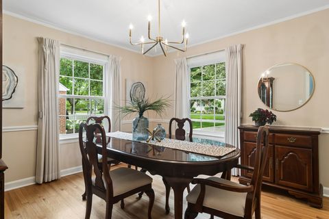 Tiny photo for 501 N Douglas Avenue, Arlington Heights, IL 60004 (MLS # 12655562)