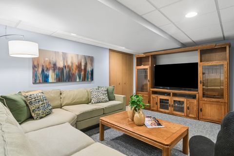 Tiny photo for 501 N Douglas Avenue, Arlington Heights, IL 60004 (MLS # 12655562)