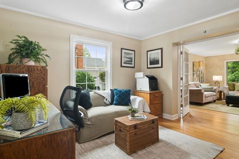 Tiny photo for 501 N Douglas Avenue, Arlington Heights, IL 60004 (MLS # 12655562)