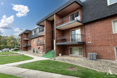 Tiny photo for 3012 171st Street #2E, Hazel Crest, IL 60429 (MLS # 12502158)