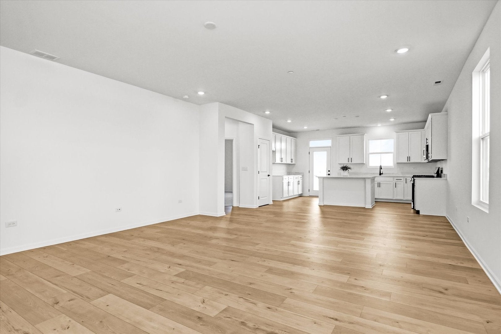 15422 W Amelia Circle