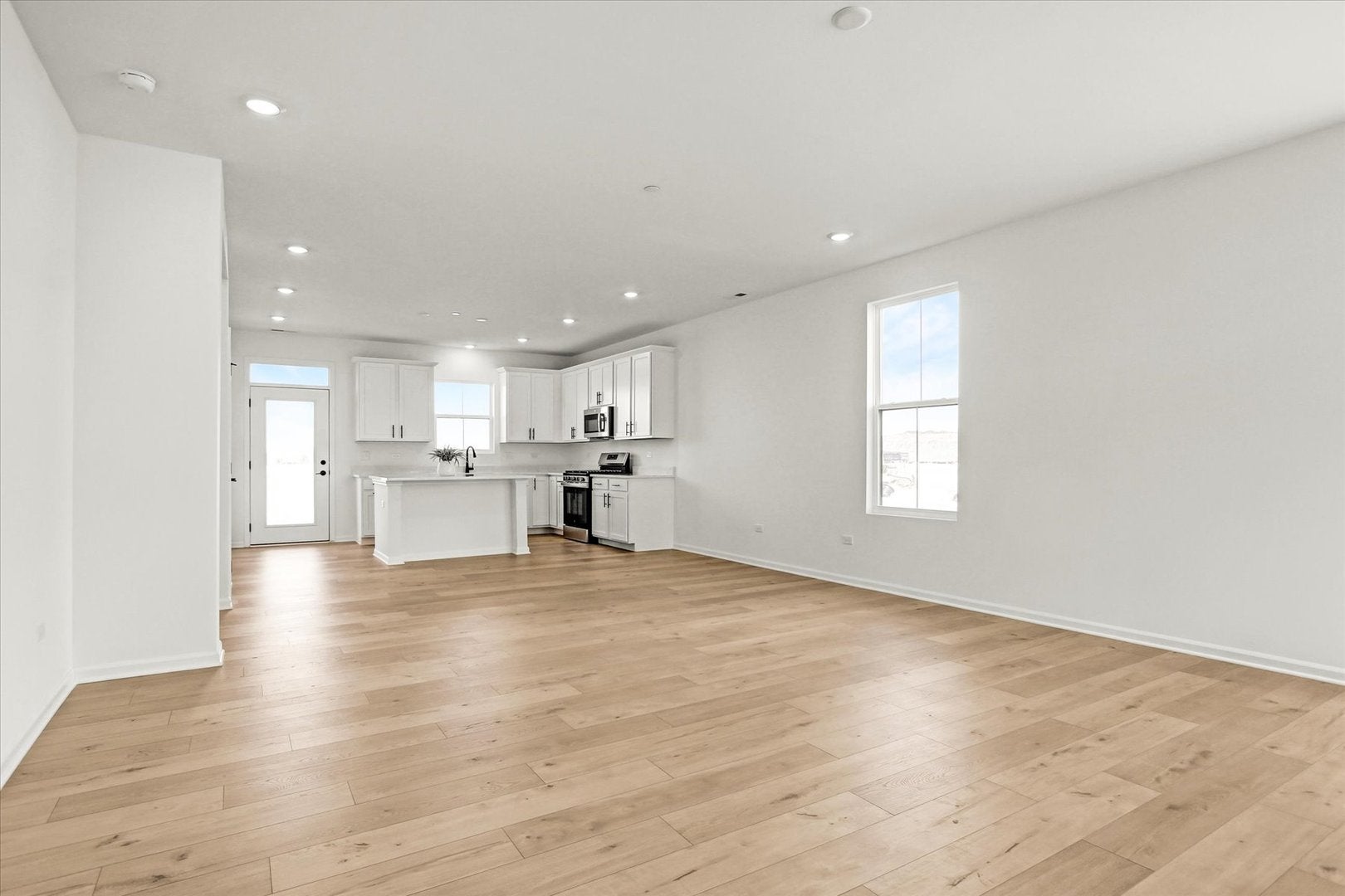 15422 W Amelia Circle