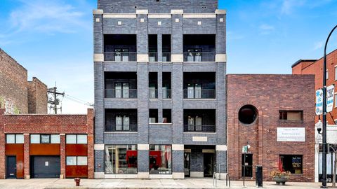 Photo of 5630 N Broadway Street #5W, Chicago, IL 60660 (MLS # 12647465)