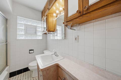 Tiny photo for 4000 Clarence Avenue, Berwyn, IL 60402 (MLS # 12679203)