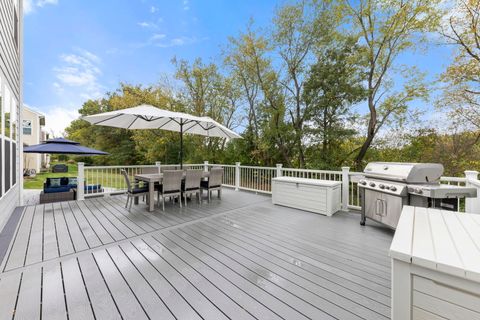 Tiny photo for 3689 Thornhill Drive, Elgin, IL 60124 (MLS # 12494498)